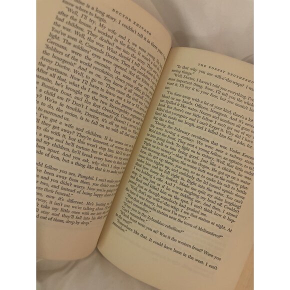 Doctor Zhivago — First American Edition, Pantheon, 1958 (No Dust Jacket) Vintage - Picture 10 of 16